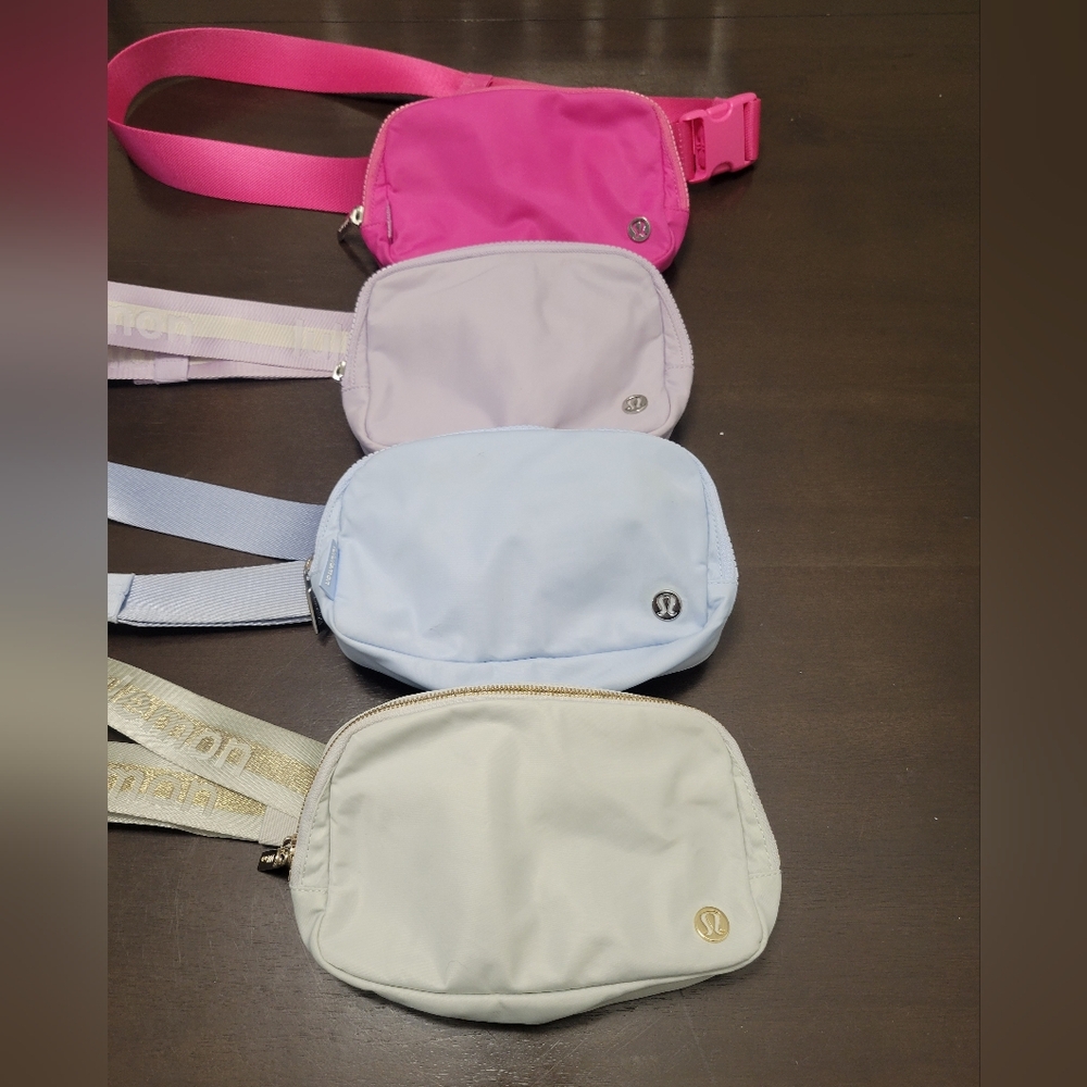 🚫SOLD🚫LULULEMON 1L BELT BAG BUNDLE - Picture 1 of 6